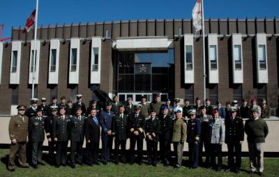 Reserve officers at the CIOR spring meeting pose in front of the Moss Park Armoury in Toronto. Lt. Peeter Leppik is first from the left in the front row.<br> Photo: CIOR - pics/2007/16233_1_t.jpg