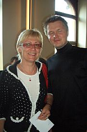 Kristjan Randalu ja Eesti Saksamaa saatkonna kultuuriatašee Reet Weidebaum.  - pics/2007/16276_1.jpg