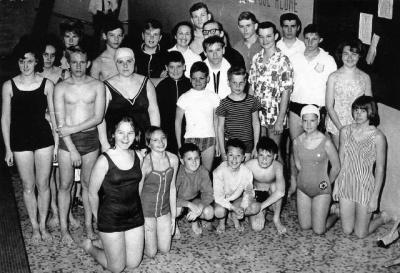 Fotomeenutus eesti ujumisvõistlustest 1962.a. Kas on keegi, kes end selle<br>   pildi peal ära tunneb? Foto: R. Kreem<br>   <br>    - pics/2008/04/19713_1_t.jpg