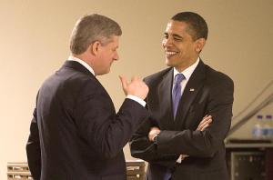 Kanada peaminister Stephen Harper vestlemas hotelli köögis USA presidendi Barack Obamaga 18. aprillil.  Foto: Jason Ransom, Peaministri kantseleist - pics/2009/04/23481_1_t.jpg