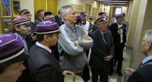 Korp! Vironia liikmed külastamas Riia Tehnikaülikooli, kus ekskursiooni juhatas rektor dr Ivars Knets.<br> - pics/2010/11/30434_1_t.jpg
