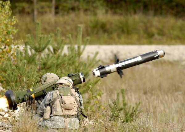 FGM-148 Javelin anti-tank missile of the United States Army - pics/2021/12/58856_001_t.jpg