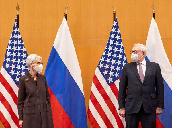 U.S. Deputy Secretary of State Wendy Sherman and Russian Deputy Foreign Minister Sergei Ryabkov attend security talks at the United States Mission in Geneva, Switzerland January 10, 2022. REUTERS/Denis Balibouse - pics/2022/01/58883_001_t.jpg