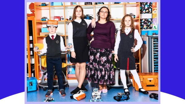 Pupils with their robots and virtual reality learning tools at Sudalinna school in Tallinn. Estonia is among the top three countries for reading, maths and science
TOM JACKSON FOR THE TIMES - pics/2022/01/58937_001_t.jpg