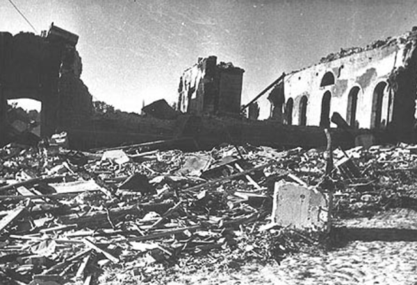 Soviet Bombing Devastation. Rēzekne, 1944 - pics/2022/04/59168_001_t.png