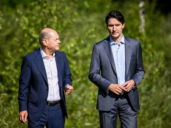  German Chancellor Olaf Scholz (L) and Canada's Prime Minister Justin Trudeau. Photo: Christinan Bruna - Pool/Getty Images  - pics/2022/06/59379_001_t.webp