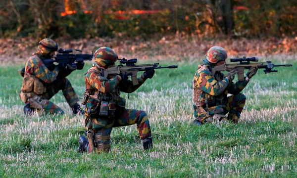 Belgia sõdurid õppustel 2016 aastal. Foto Yves Herman - pics/2022/10/59641_001_t.jpg