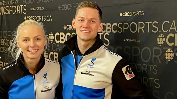 Estonia's Marie Kaldvee, left, and Harri Lill claimed the inaugural Mixed Doubles Super Series championship title on Sunday after defeating the Swiss duo of Jenny Perret and Martin Rios at the Brant Curling Club in Brantford, Ont. (@Devin_Heroux/Twitter) - pics/2022/12/59831_001_t.webp