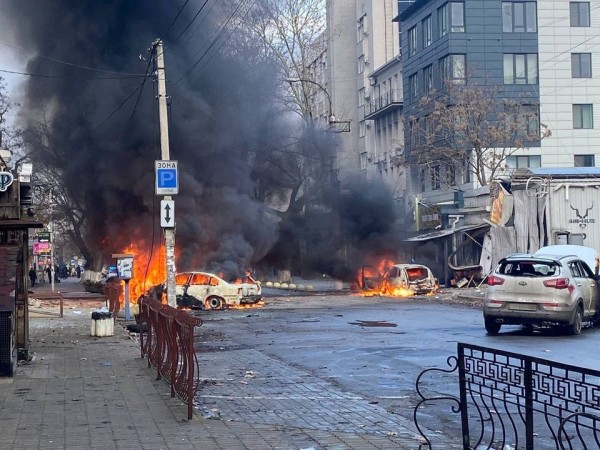 Venemaa pomitammise tagajärjed Hersoni kesklinnas, 24. detsembril, 2022. Foto: Ukraina presidendi kantselei. - pics/2022/12/59845_001_t.jpg