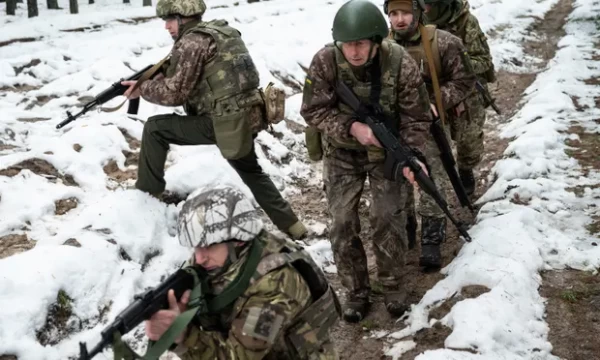 Ukraina sõjaväelased treenimas. Foto: Viacheslav Ratynskyi/Reuters - pics/2022/12/59852_001_t.webp