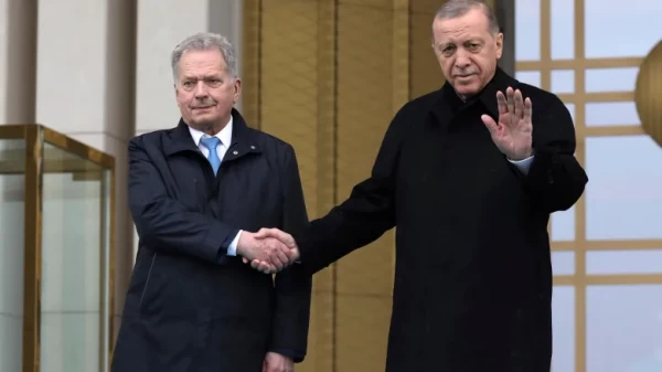 Türgi president Recep Tayyip Erdogan, paremal, ja Soome president Sauli Niinisto 17. märtsil Türgis Ankaras presidendipalees. (Burhan Ozbilici/The Associated Press) - pics/2023/03/60116_001_t.webp