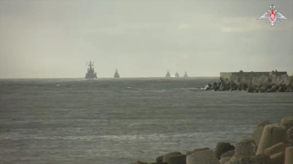 Vene sõjalaevad Läänemerel. Ekraanitõmmis Vene Kaitseminsteeriumi videost - pics/2023/06/60281_001_t.webp