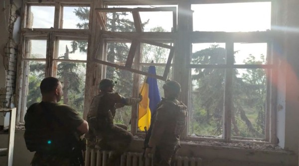 Ukraina sõdurid Blahodatne külas, Donetski oblastis. 68th Separate Hunting Brigade 'Oleksy Dovbusha' - pics/2023/06/60301_002_t.jpg