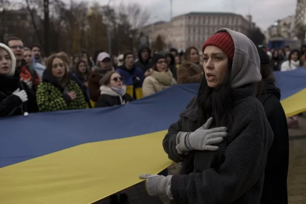 Demonstratsioon Kiievi kesklinnas korruptsiooni vastu, 18. november, 2023. Foto: AP/Alex Babanko - pics/2023/11/60646_001_t.webp