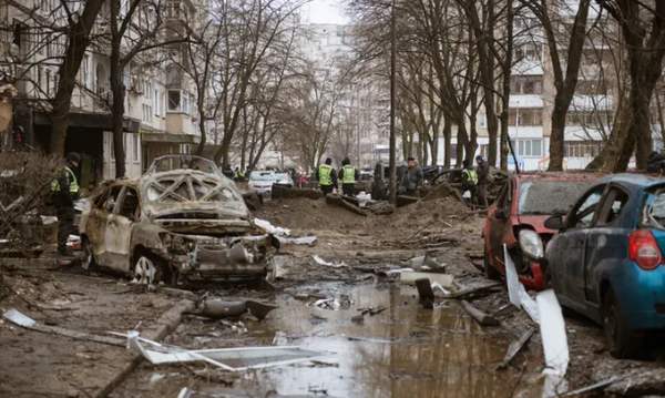 Kahjustatud maja Kiievis pärast Venemaa öist raketirünnakut 12.12.2023. Foto: Anadolu/Getty Images - pics/2023/12/60699_005.jpg