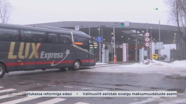 Lux Express buss Narva piiripunktis. Foto: ekraanitõmmis AK/ERR - pics/2024/02/60797_001.jpg